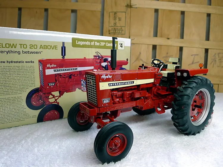 Игрушка трактор раз 656 чехол дворец сплав модель подарок ERTL 1:16|toy tractor|ertl modelsmodel