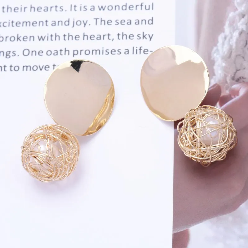 

Vintage Geometric Statement Earrings Fashion Metal Earrings For Women Jewelry Simple Hanging Drop Dangle Earrings