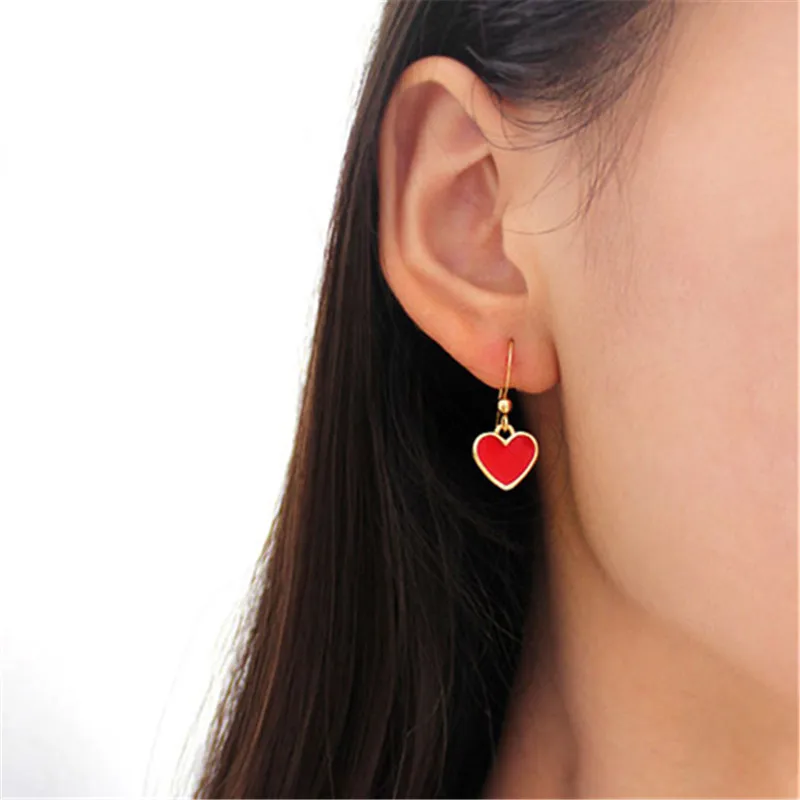 

Fashion woman earrings Popular red heart-shaped mini dangle earrings fine jewelry accessories earrings for women