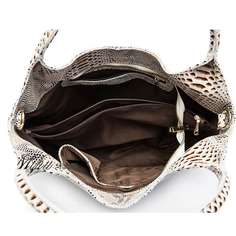 

Women's Handbags