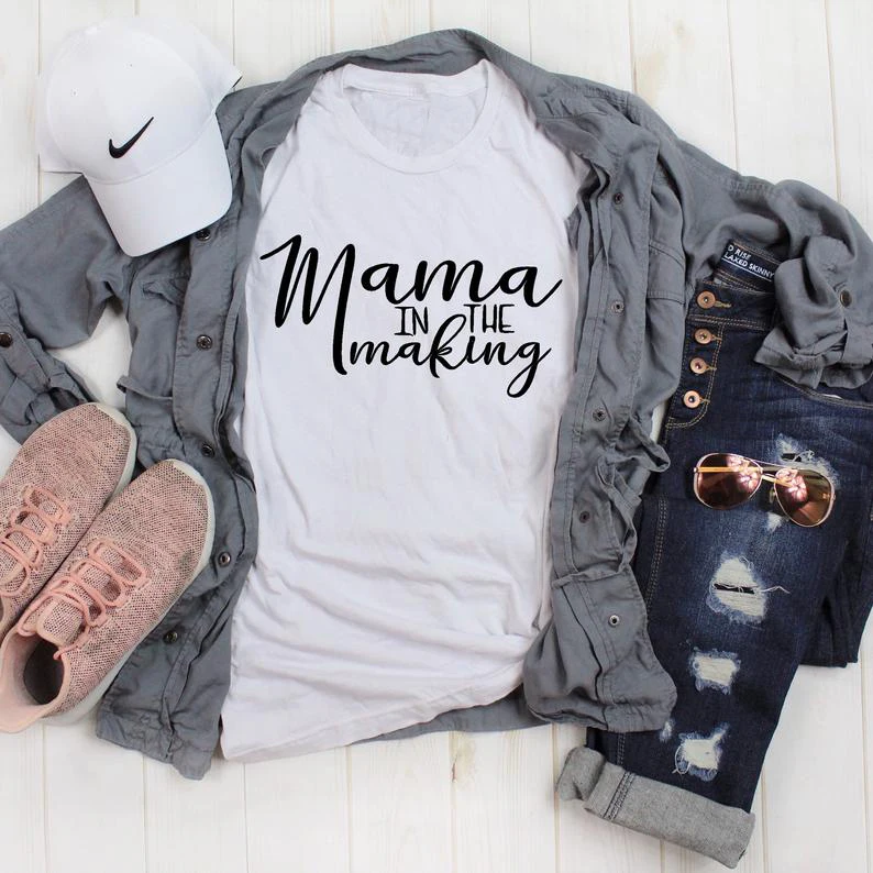 I Love Mama в котором он берет Графический Футболка Tumblr подарок для мамы чтобы быть