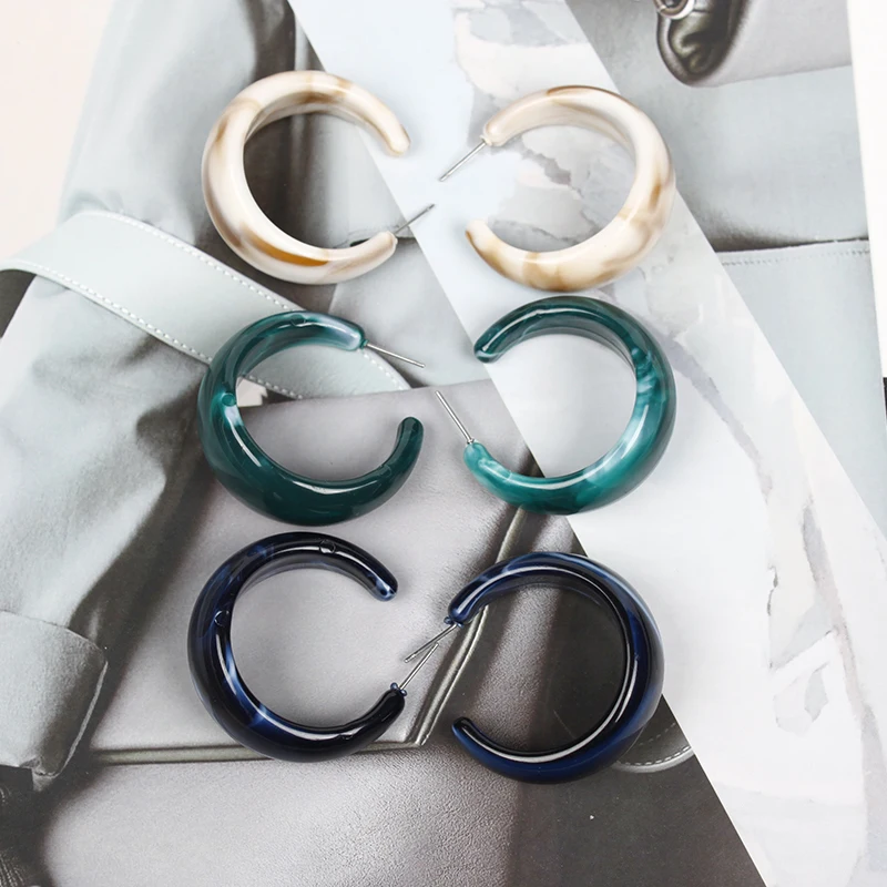 Серьги гвоздики в японском и корейском стиле женские простые акриловые круглые