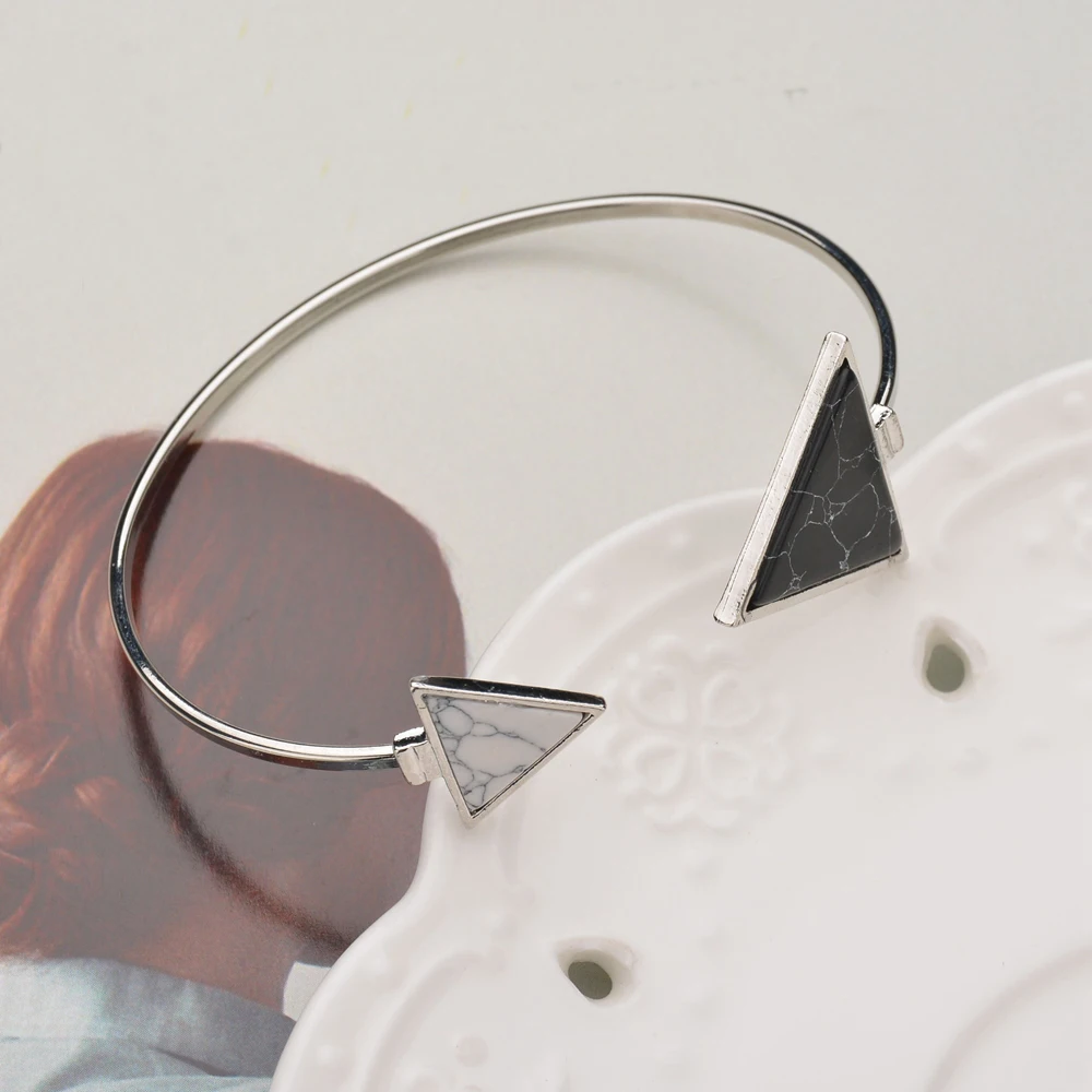 UAM серебряного цвета Панк медь геометрические черный белый треугольный