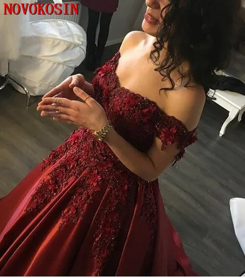 

Formal 2019 Prom Dresses Long Off Shoulder Sheer Lace Appliques Beaded A line Vintage Quinceanera Dress Party Gown