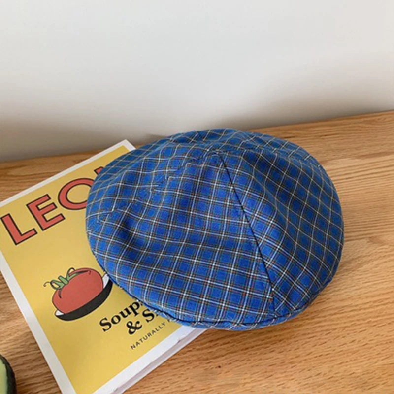 

Hat female Japanese retro plaid beret summer thin section breathable painter hat wild soft sister cute octagonal cap