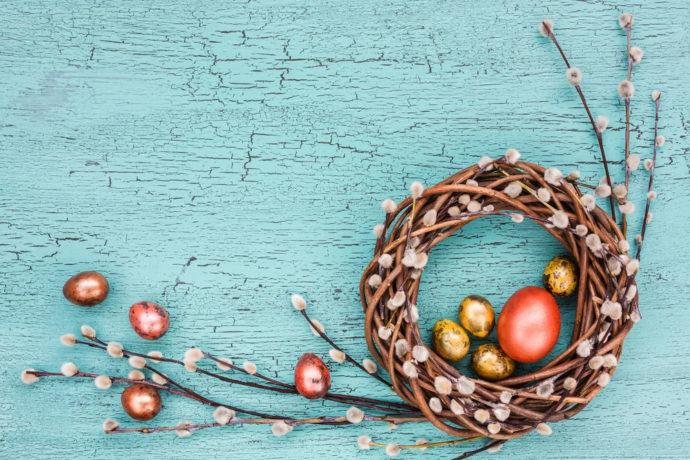 LIFE MAGIC BOX Communion Decoration Girl Easter White Wood Red Egg Photocall Birthday | Backgrounds