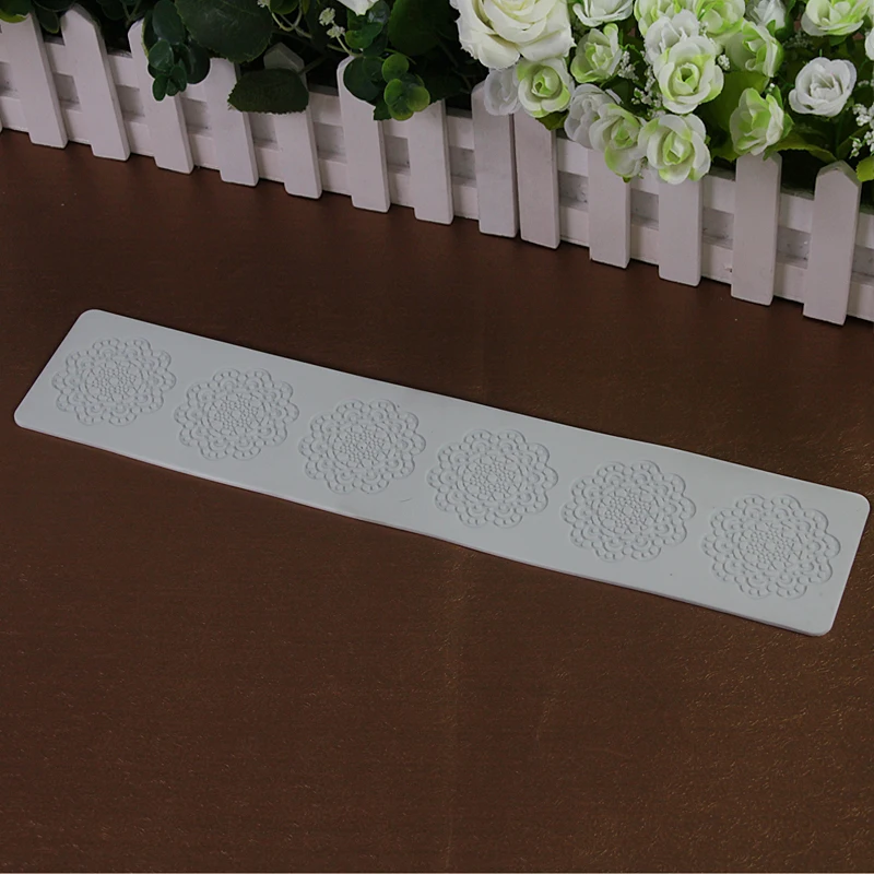 Форма для выпечки декоративного цветка из силикона для оформления тортов и кондитерских изделий размером 40*10 см.