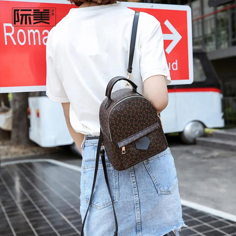 Swdf Синтетическая кожа Рюкзак Путешествия Мини колледж сумка пространство