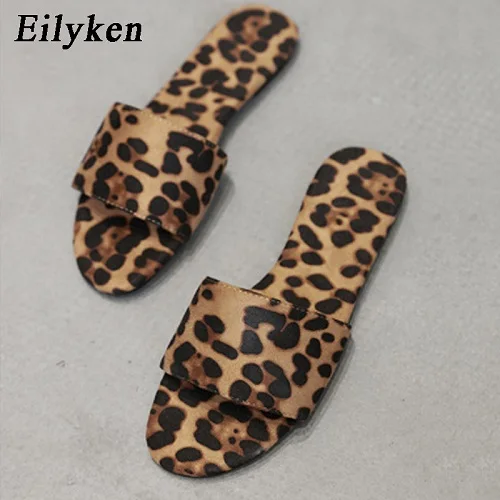 Leopard grain Eilyken г. Новые Модные женские шлепанцы из флока с леопардовым принтом женские повседневные сандалии на плоской подошве в римском стиле, светильник Размеры 35-41 - Цвет: Leopard grain