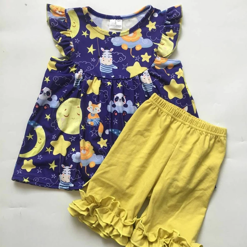 

Новинка лета 2019, детская одежда для маленьких девочек, штаны с круглым вырезом и короткими рукавами с мультяшным принтом Луны и звезд, компл...