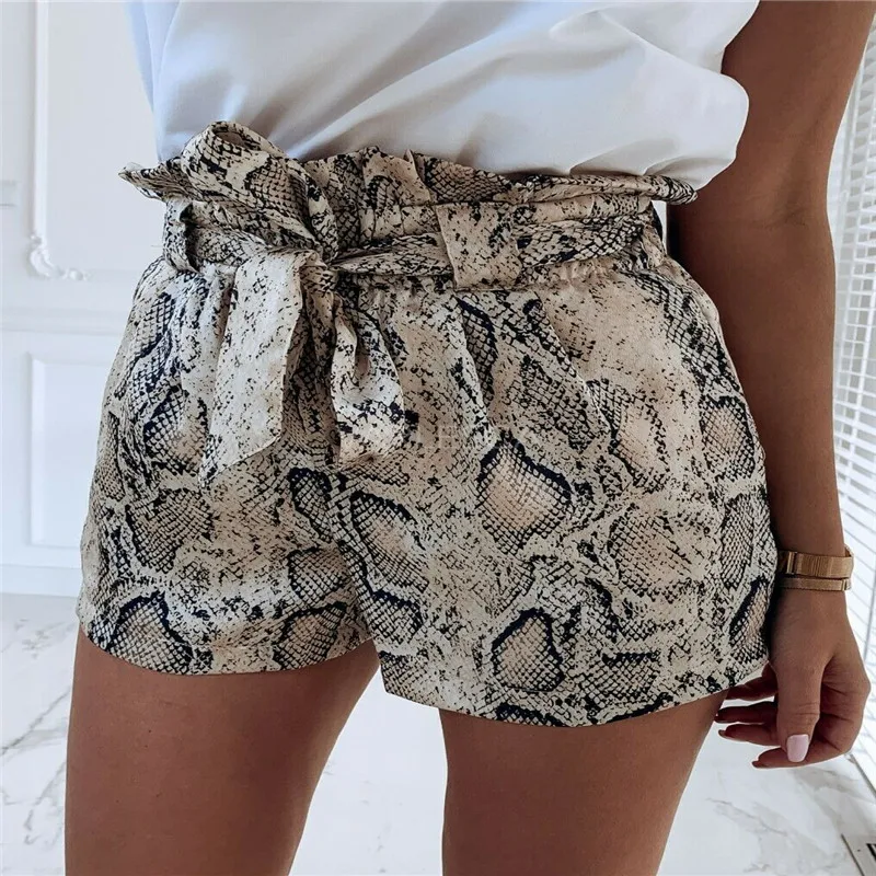 

Fashion 2019 Summer Women Shorts Snake print High Waist Elegant Ladies Ruffles Streetwear Shorts Trousers Loose Shorts feminino
