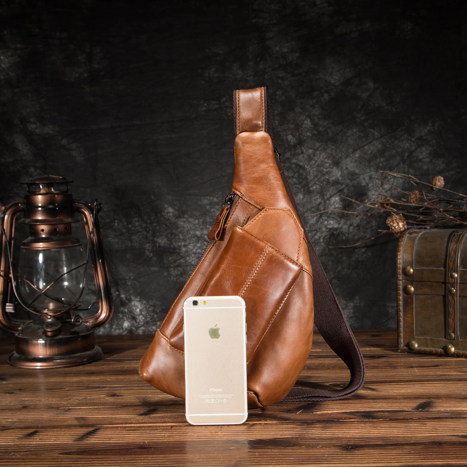 Preço Qualidade Dos Homens De Couro Original Moda Tringle Peito Pacote Saco Design Masculino Estilingue Crossbody Um Ombro Mochila Daypack 8809