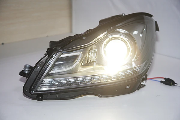 Для Mercedes Benz W204 светодиодный светодиодные фары 6000K комплект HID на ближний свет 2013