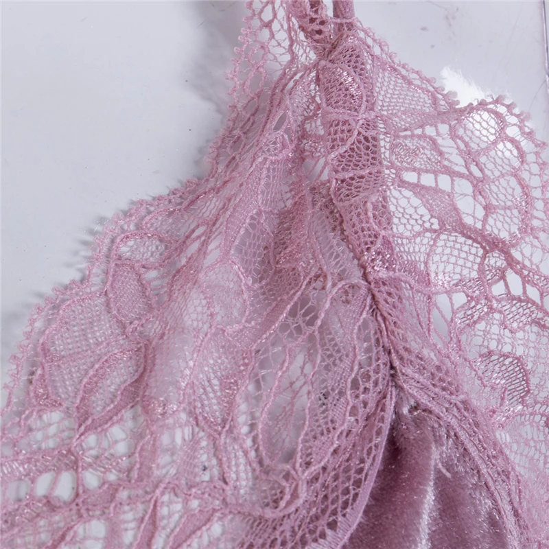 Женский кружевной топ без рукавов бархатный с v образным вырезом на бретельках