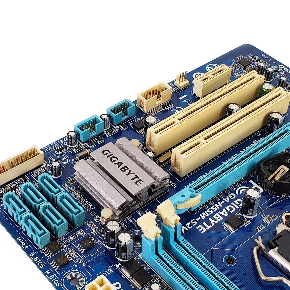 Gigabyte GA-H55M-S2V рабочего Материнская плата H55M-S2V H55 LGA 1156 Core i7 i5 i3 DDR3 8G SATA2 USB2.0 VGA, HDMI, DVI микро-atx корпус