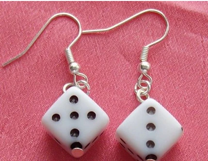 

50Pair Fashion Vintage Silvers Gambling Dice Drop Earrings Charms Pendants Dangle Earrings For Women DIY Jewelry Gift P1658