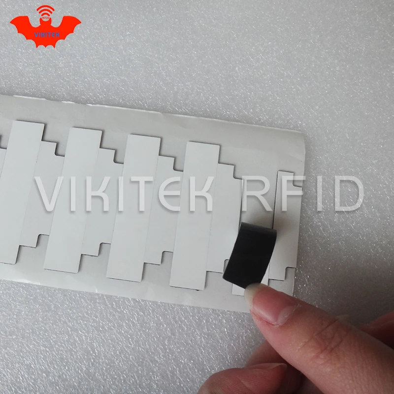 UHF RFID антиметаллическая бирка omni ID IQ150 IQ 150 915 МГц 868 Impinj Monza R6 EPCC1G2 6C печатная