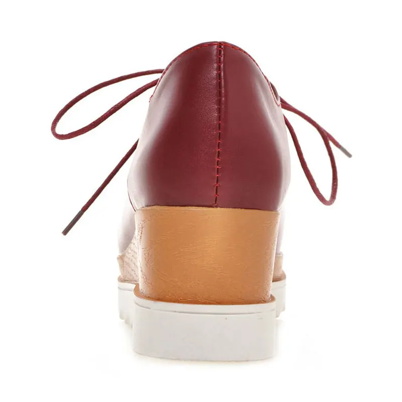 

Fanyuan Spring autumn Women Platform Shoes Woman Brogue Patent Leather Flats Lace Up Footwear Female Flat Oxford Shoes For Women