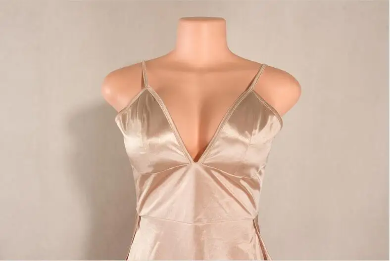 Платье золотого цвета длинное платье на бретельках | Женская одежда