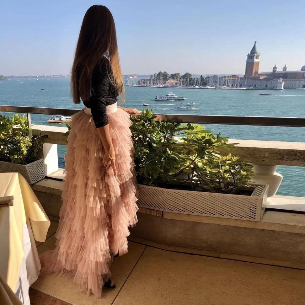 

2019 Chic Ruffles Champagne High Low Tulle Skirts Women Zipper Long Tiered Bridal Tutu Skirt Custom Made Faldas Mujer Saias