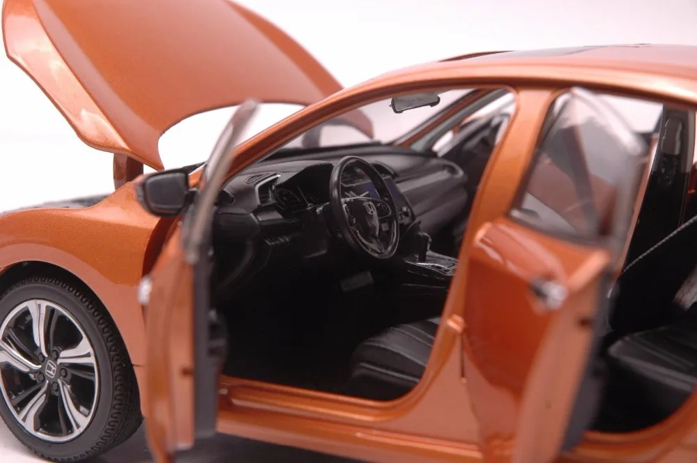 1:18 литья под давлением модель для Honda Civic MK10 оранжевый Седан сплав игрушка автомобиль миниатюрная коллекция подарки
