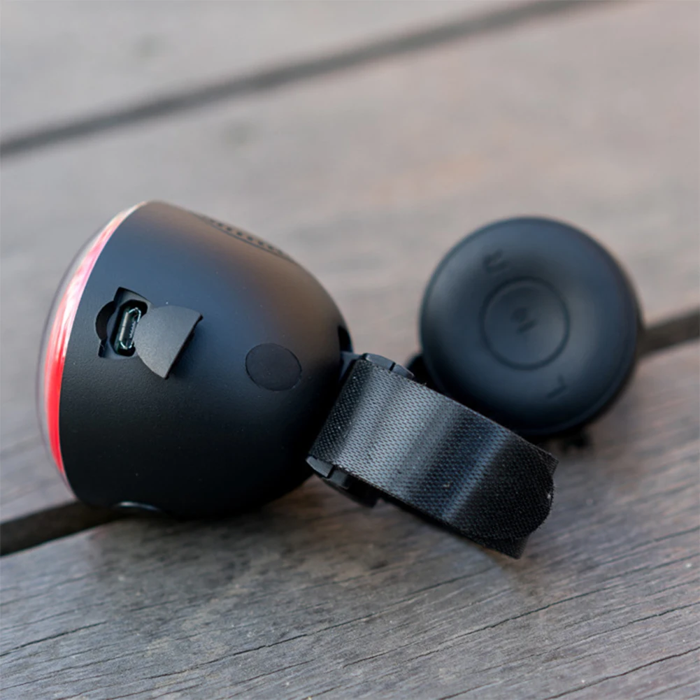 Велосипед хвост сзади безопасности Предупреждение светильник хвост светильник супер яркий светодиодный светильник интеллигентая(ый) индукции Беспроводной Управление Q1 умный светильник