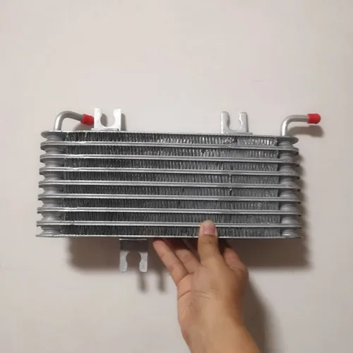 Масляный радиатор для двигателя запчасти OE No 21606 JD30A JD30D OEM 21606JD30D