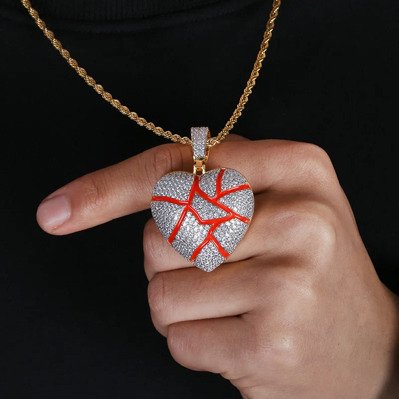 В стиле хип хоп Полный AAA CZ камнем Bling лед из ювелирных изделий в форме сердца