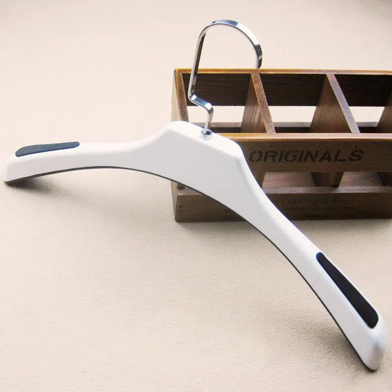Роскошная пластиковая вешалка для костюма женщин одежды/брюк с квадратным