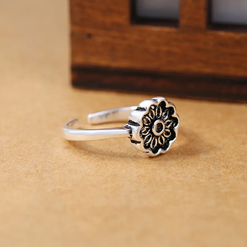 

Tibetan sliver vintage plant hollow lotus finger ring Wholesale women accessories luxury brand promise fashion jewelry 2019