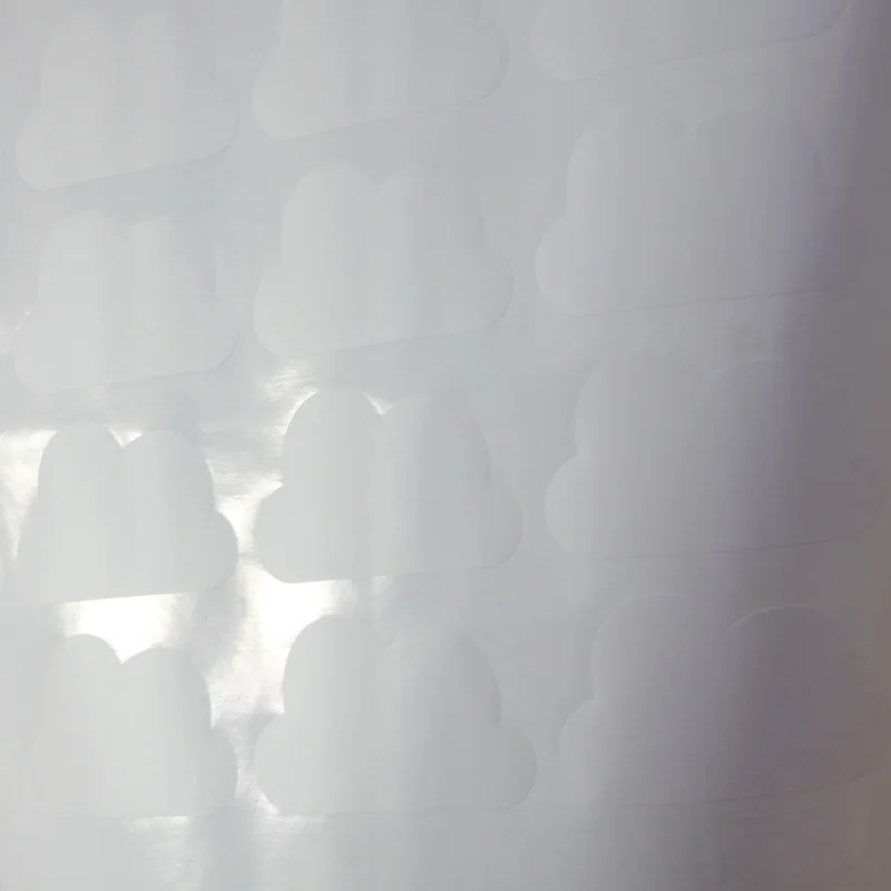 

20pcs White Cloud Wall Stickers Wall Decal For Nursery Baby Room Wallpaper 45*60CM Art Home Decoration Diy Funny Wall Stickers