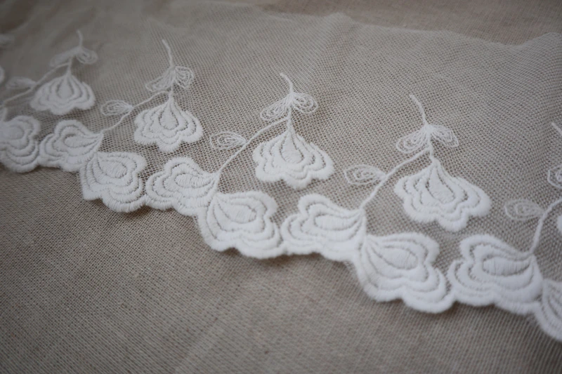 2 ярда белые цветочные кружевные ткани двора хлопковые Цветочные с вышивкой | Дом