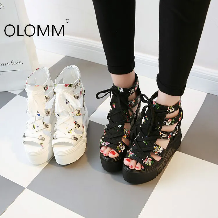 Женские босоножки на высокой танкетке сандалии очень высоком каблуке с открытым