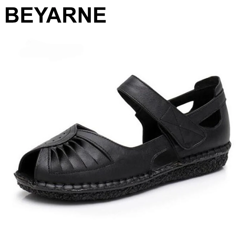 

BEYARNE Brand Shoes Women Summer Sandals Slippers 2018 New Soft Comfortable Fashion Sandals Real Leather Shoes Flat Sandals