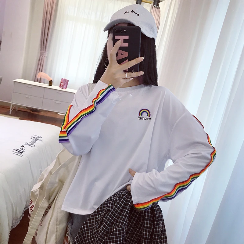 Футболки в радужную полоску Kawaii с длинным рукавом мягкие свободные с вышивкой в Корейском стиле женские футболки милые модные женские футболки подходят ко всему