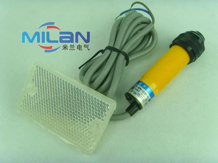 1pcs E3F-R2Y1 feedback reflective photoelectric switch sensor with reflector plate | Обустройство дома