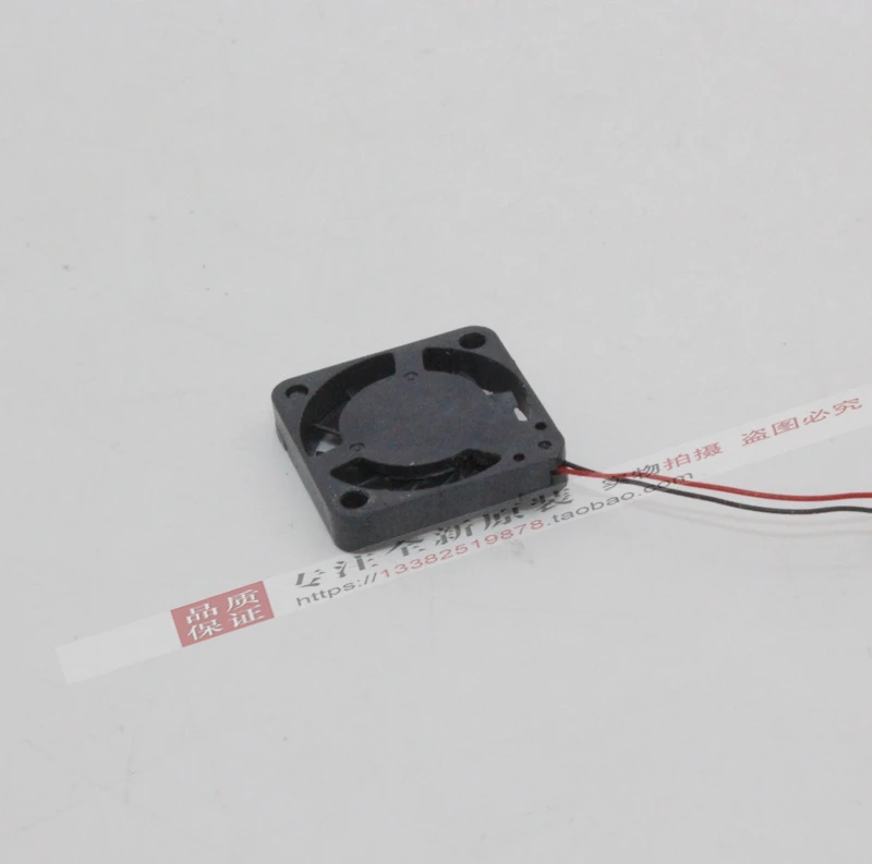 Новый ADDA UF3H3-710 1 7*1 7*0 3 см 1703 5V Миниатюрный Микро-Дрон Вентилятор охлаждения |