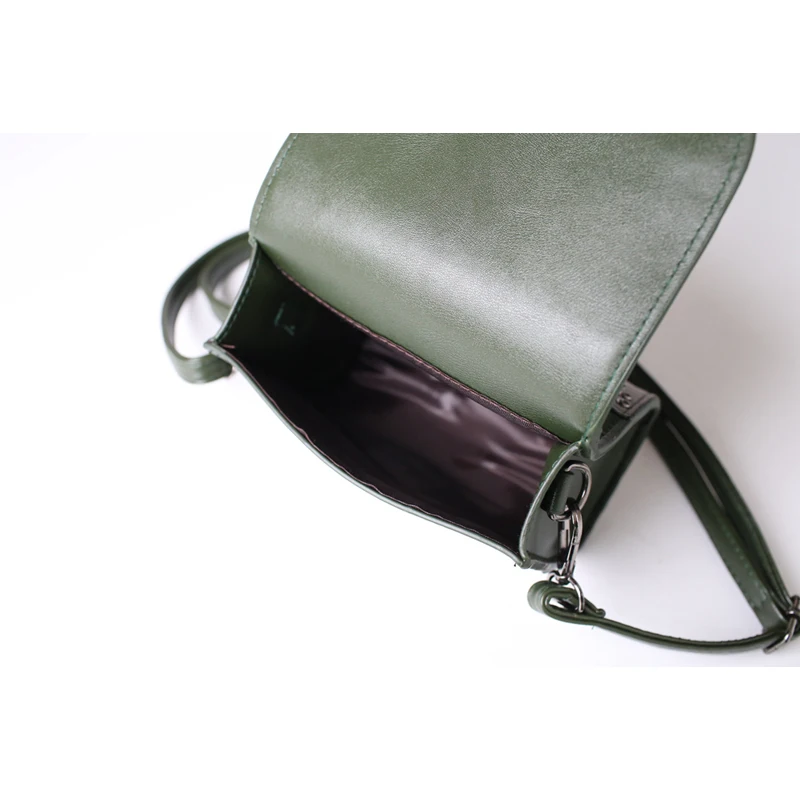 Заклепки Женская Сумка Дизайнер Женщин Сумки Высокого Качества ПУ Вышивка