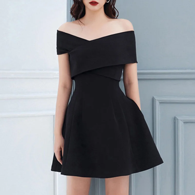 Женское мини-платье с открытыми плечами Max Spri элегантное платье-трапеция