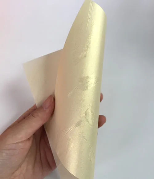 Конусы-конфетти перламутровые квадратные бумажные жемчужины DIY Фиолетовый Светло-Розовый Бирюзовый Золотой мятный зеленый Свадебные украшения для гостей 15*15 см - Цвет: Feather gold