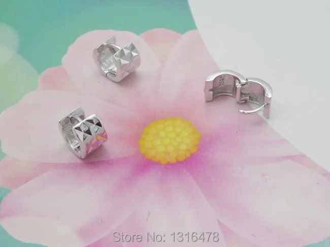 Новое серебряное ушное кольцо с костями s925 Серебряный цветок блестящая Автомобильная Пряжка для ушей маленький нейтральный ювелирный внутренний диаметр 5,5 мм