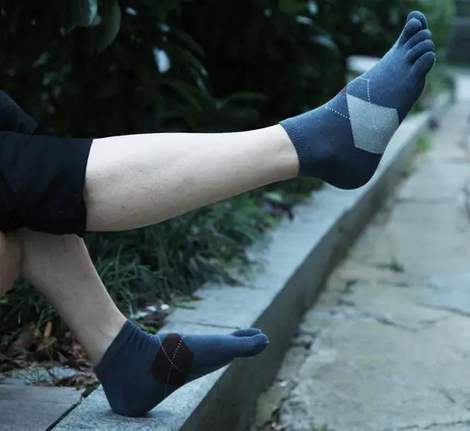 Весенние и летние новые мужские носки с пятью пальцами хлопковые низкие