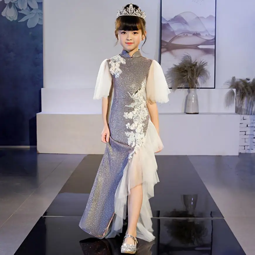 2019 New Girls chinese style kids evening dress Stage catwalk guzheng costume embroidery mesh spliced dress Modis vestidos Y1507
