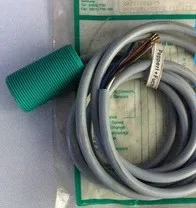 

FREE SHIPPING NJ10-30GK50-A2 cylindrical proximity switch