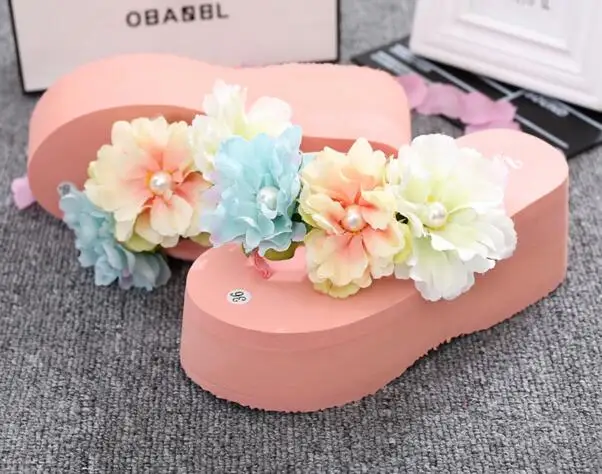 Новинка Красивые летние женские шлепанцы из Южной Кореи с рисунком Микки и Минни