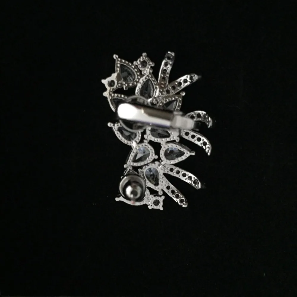 Женские серьги гвоздики в форме паука с фианитом|fashion stud earrings|stud earringsearrings ear |