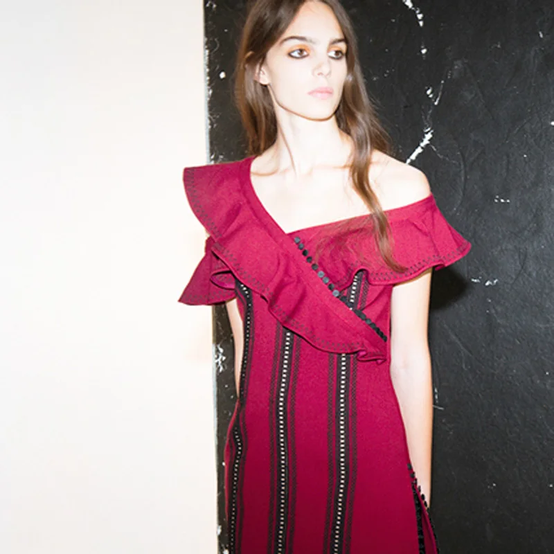 2017 вышивка кружевное летнее платье женские одно плечо оборками Мини платья