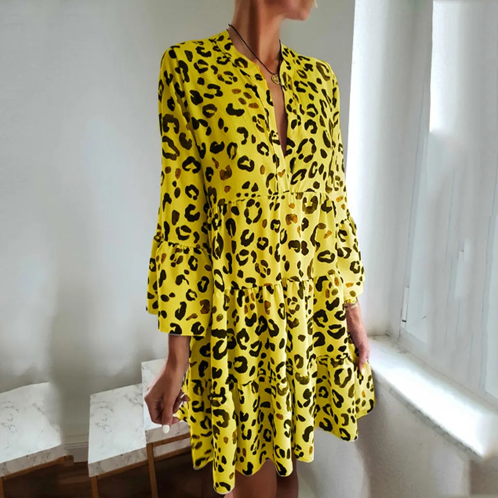 Женское платье с V-образным вырезом рукавом три четверти и леопардовым принтом |