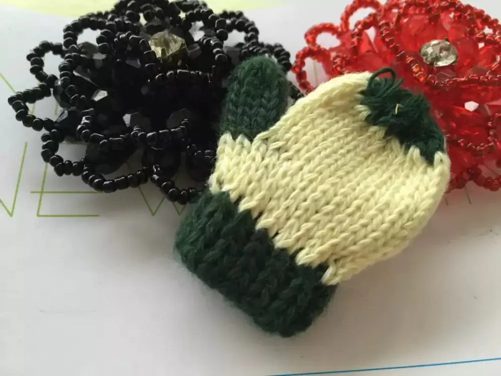 4 шт цветные мини вязаные перчатки DIY кукла декоративные принадлежности чехол для телефона сумка Одежда художественный материал ремесло Детская одежда аксессуары