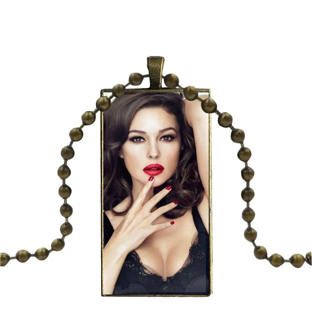 Оптовая продажа для девочек Monica Bellucci стеклянная подвеска с изображением